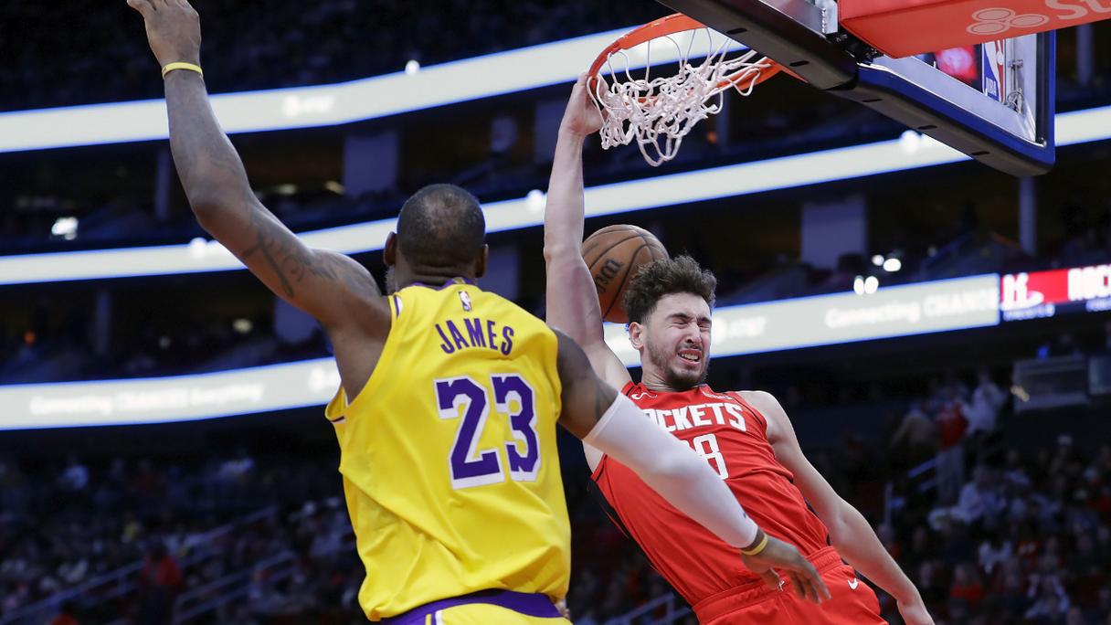 湖人对战火箭历史战绩（湖人对战火箭视频）