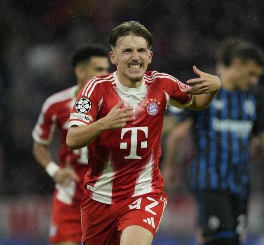 图片报：纳格尔斯曼将首次征召拜仁超新星伦纳特卡尔