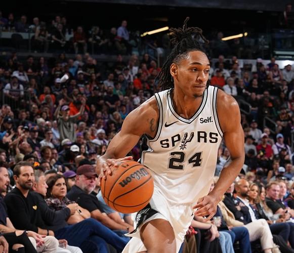 明天马刺迎战太阳缺席一场的瓦塞尔迎来复出