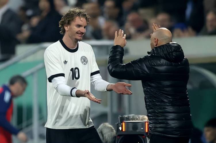 记者：马拉将不会被征召入本次德国队名单，将参加德国U21比赛