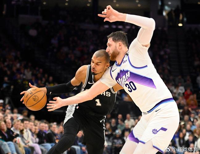 小铁但防守凶！文班亚马半场9中3拿到6分6板3助4帽