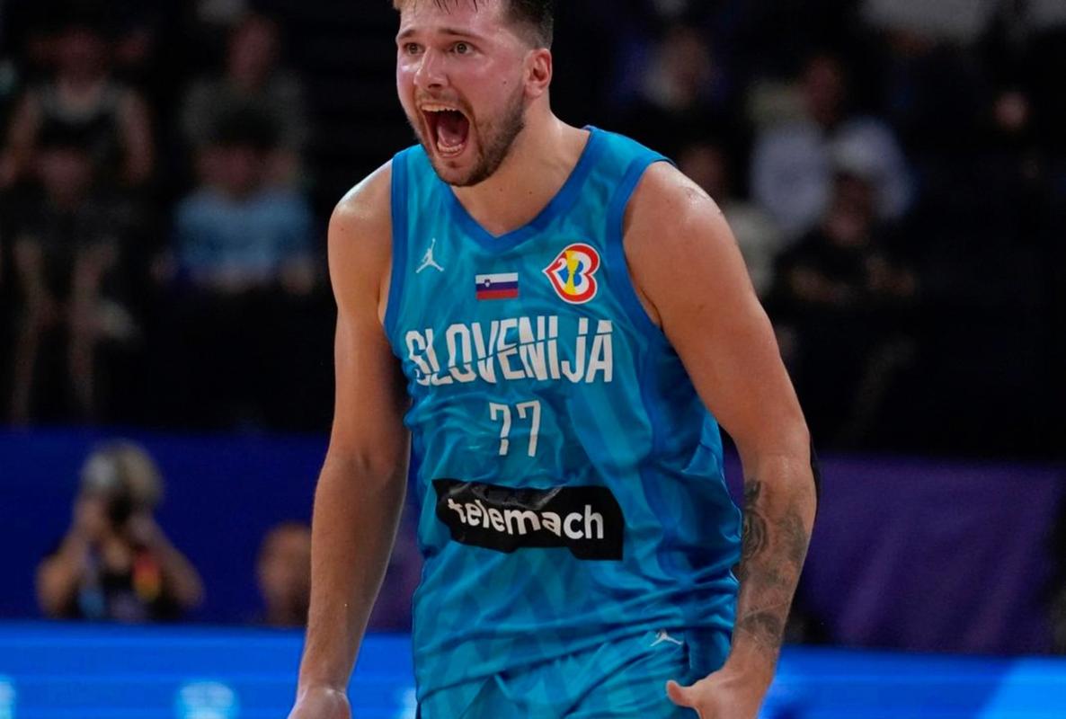 东契奇生涯已经三次第16次技犯被撤销22年&23年如出一辙！