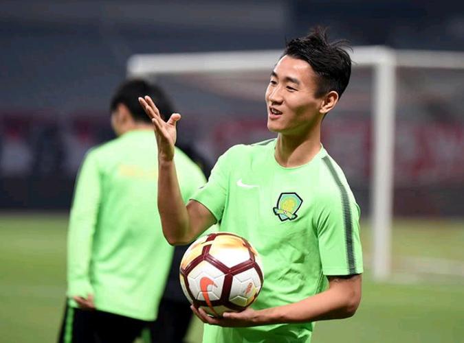 金童奖如何变成无缘一线队的笑柄17岁帅惟浩仍然不能上场_中超直播