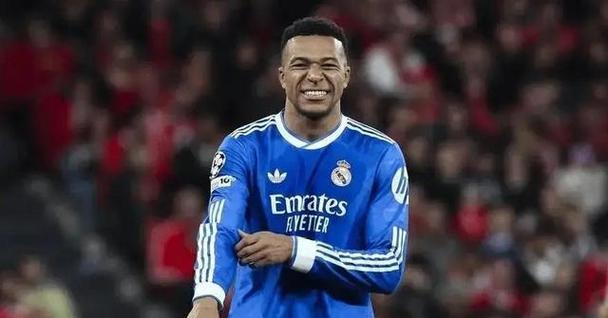 记者：姆巴佩仍在和赞助商耐克谈判，但双方存在巨大分歧