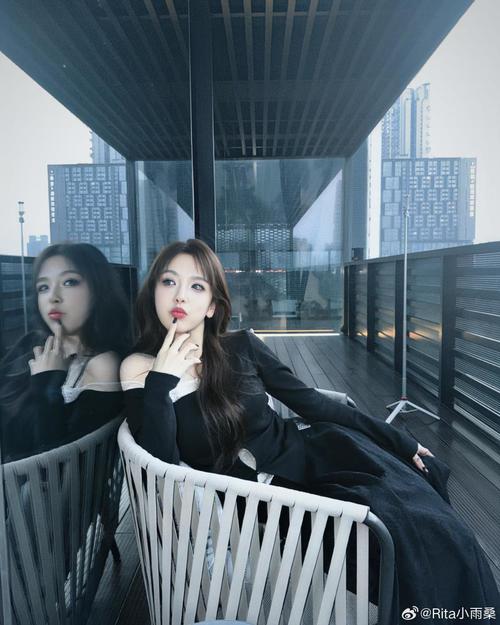 Rita晒照：汇报今日塔，运动服逛gai太舒服喇！