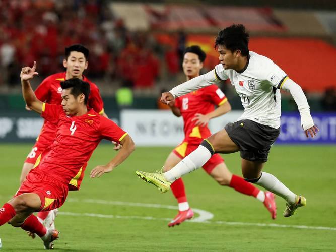 U23国足01落后！对手停球后跟上凌空抽射破门！于金永毫无反应