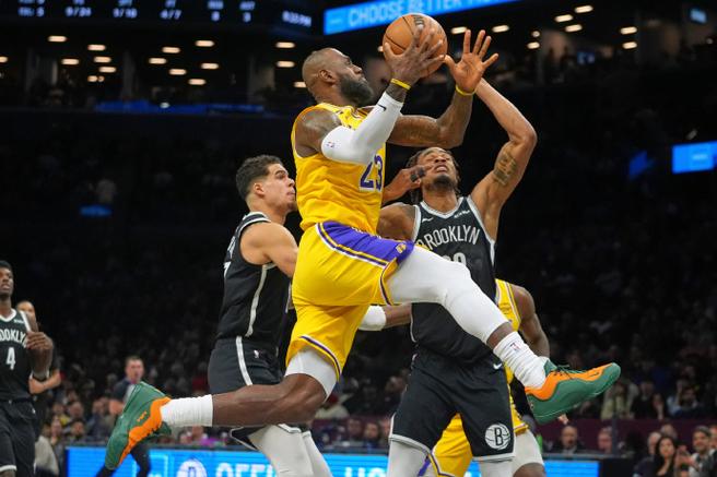 NBA彩经：湖人赢步行者骑士击退热火群狼阻击火箭勇士小胜篮网