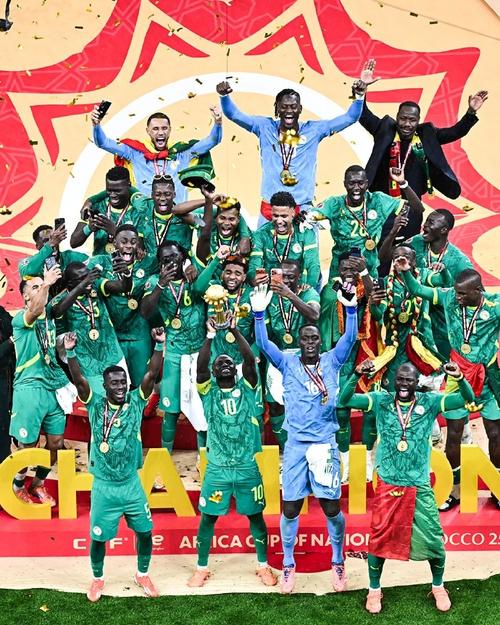 不还奖杯！塞内加尔国家队官方：3月28日赛前展示非洲杯冠军