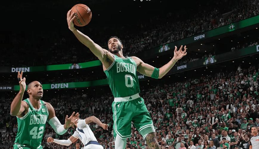 A史密斯：若塔图姆完全恢复&布朗延续表现东部没人挡得住绿军