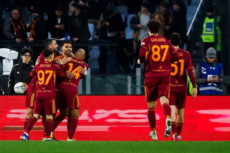 马伦：意大利的足球风格非常适合我，在罗马我们强调进攻